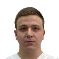 Фаттахов Артур Иршатович, стоматолог-хирург