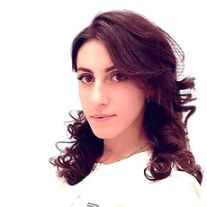 Разаханова Наира Январьевна, стоматолог-терапевт