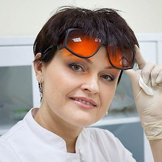 Алёшина Оксана Андреевна, дерматолог
