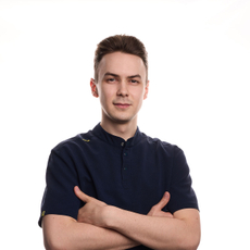 Байбеков Олег Валерьевич, стоматолог-терапевт