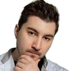 Абозин Максимильян Владимирович, пластический хирург