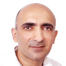 Казарян Артем Самвелович, стоматолог-хирург