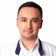 Яхин Марат Ильдарович, психотерапевт