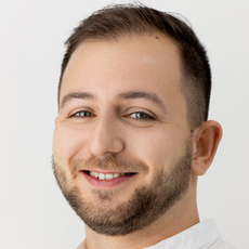 Усольцев Александр Сергеевич, стоматолог-хирург