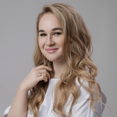 Денисова (Феофанова) Мария Александровна, стоматолог-терапевт