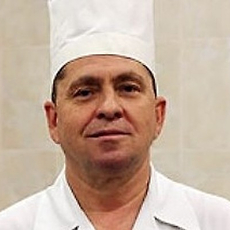 Тютерев Николай Николаевич, стоматолог-хирург