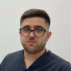 Айдинов Айдин Кушалиевич, массажист