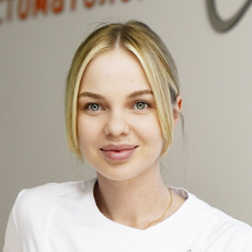 Черкасова Анна Александровна, стоматолог-терапевт