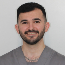 Гусейнов Аббас Амирахович, стоматолог-терапевт