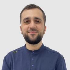 Парисов Фарис Абдулнасирович, стоматолог-терапевт