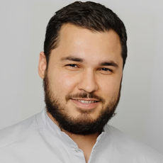 Розыев Рахим Бердыевич, стоматолог-хирург