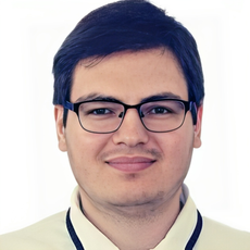 Пономаренко Артем Владимирович, стоматолог-хирург