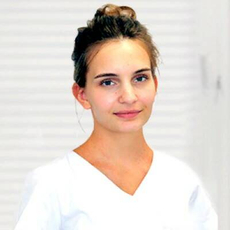 Батманова Марина Васильевна, стоматолог-терапевт