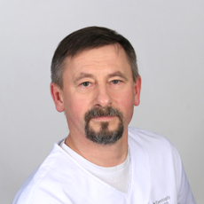 Шаронов Игорь Витальевич, стоматолог-хирург