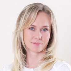 Алексеева (Нуждова) Александра Сергеевна, стоматолог-терапевт