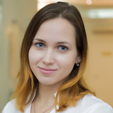 Твердохлеб Ксения Евгеньевна, стоматолог-терапевт