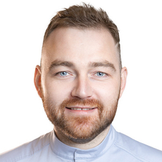 Анчаков Эдуард Васильевич, стоматолог-хирург