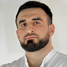 Исмаилов Эльдар Арацалиевич, стоматолог-терапевт