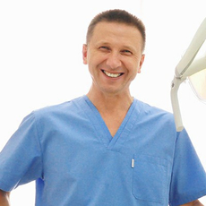 Клименко Алексей Петрович, стоматолог-хирург