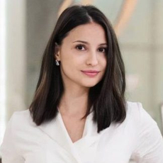 Сеидова Оксана Ахмедбековна, врач-косметолог