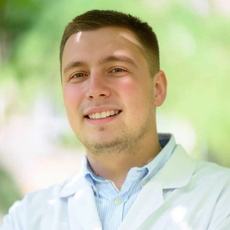 Петренко Вадим Сергеевич, инфекционист