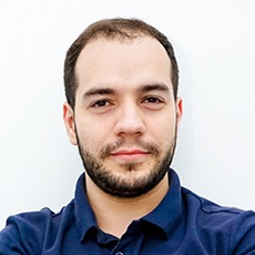 Саргавакян Абраам Андраникович, стоматолог-терапевт