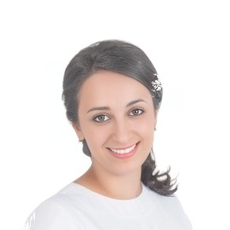 Назарян Алина Севаковна, имплантолог
