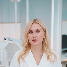 Лычагина Инна Олеговна, врач-косметолог