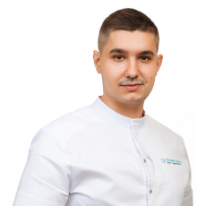 Махмудов Павел Игоревич, стоматолог-хирург