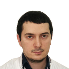 Евлоев Магомед Саварбекович, офтальмолог