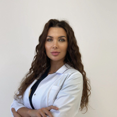 Иванова Екатерина Валерьевна, врач-косметолог