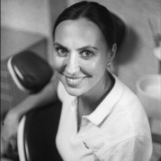 Овчарова Луиза Владимировна, стоматолог-терапевт