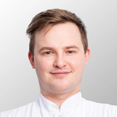 Кожевников Илья Сергеевич, стоматолог-терапевт