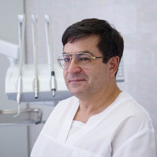 Матиевич Сергей Александрович, стоматолог-хирург