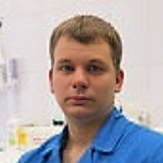 Пономарев Евгений Олегович, стоматолог-терапевт