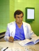 Угнивенко Василий Иванович, ортопед