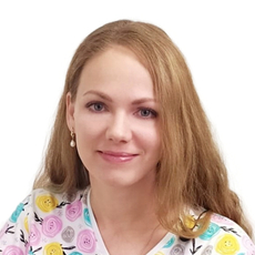 Новичихина Ирина Евгеньевна, стоматолог-терапевт