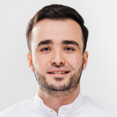 Комилов Хусрав Мухаммадович, стоматолог-терапевт
