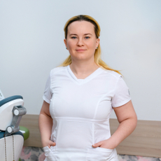 Гусева Анна Викторовна, стоматолог-терапевт