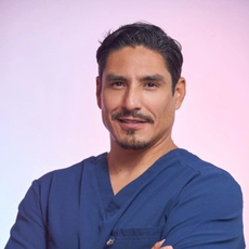 Касанаве Макиавельо Даниэль Альберто, офтальмолог