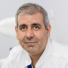 Саид Наим Юсеф, офтальмолог-хирург