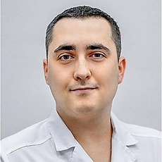 Сибакин Даниил Дмитриевич, офтальмолог