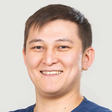 Даньяров Рустам Рафаилович, инструктор ЛФК