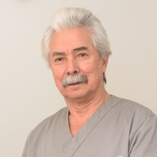 Попов Анатолий Ксенофонтович, пластический хирург