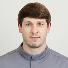 Рамазанов Руслан Керимович, стоматолог-терапевт