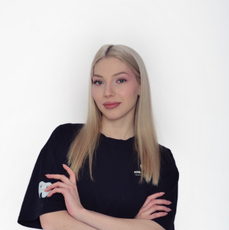 Слинкина Ксения Альбертовна, стоматолог-терапевт