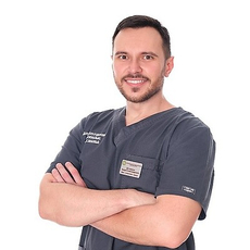 Дегтяренко Андрей Александрович, стоматолог-хирург