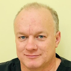 Никонов Дмитрий Васильевич, стоматолог-терапевт