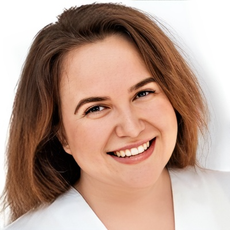 Демьянова (Дульнева) Дарья Евгеньевна, стоматолог-терапевт