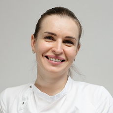 Емцова Надежда Александровна, стоматолог-терапевт